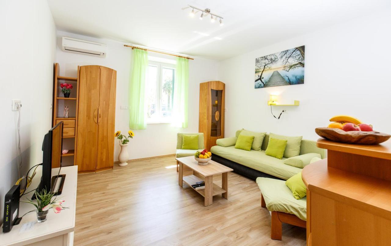 Apartment Green Forest Split Ngoại thất bức ảnh